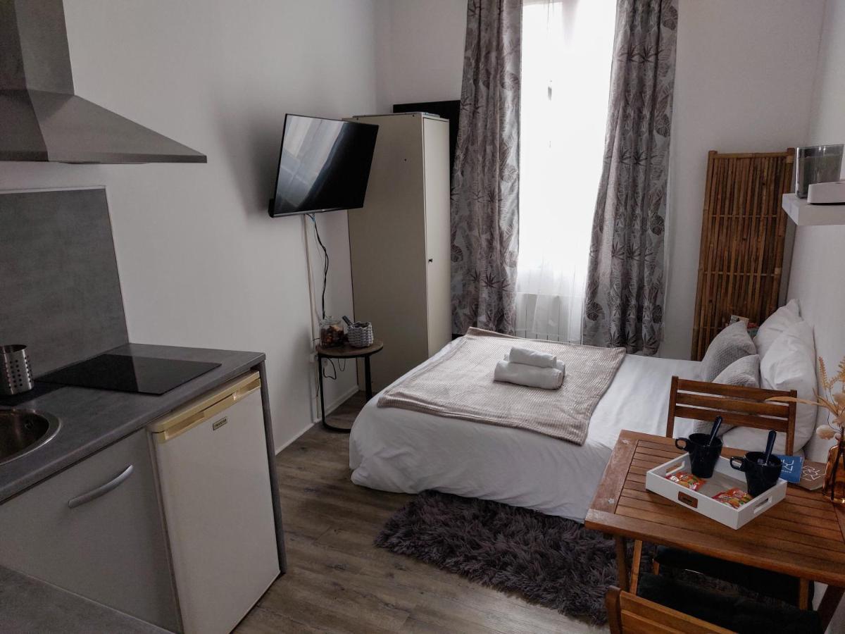 Le Namaste - Petit Dejeuner, Netflix, Jacuzzi Rouen Luaran gambar